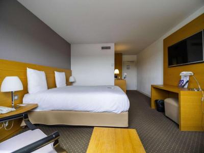 Mercure Bordeaux Lac 7 Mercure Bordeaux Lac 7