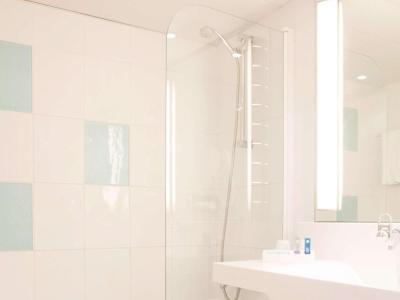 Novotel Bordeaux Lac 6 Novotel Bordeaux Lac 6