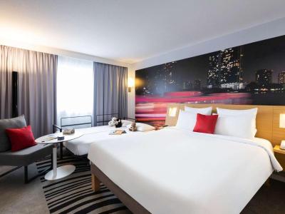 Novotel Bordeaux Centre Ville 4 Novotel Bordeaux Centre Ville 4