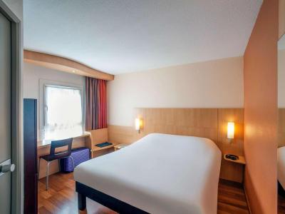 ibis Beaune Centre Hotel 10 ibis Beaune Centre Hotel 10