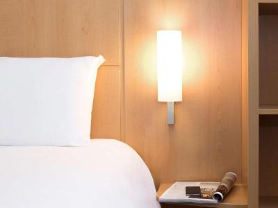 ibis Annecy Centre Vieille Ville 4 ibis Annecy Centre Vieille Ville 4