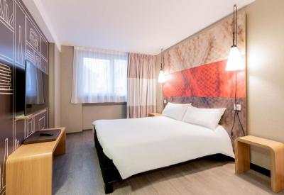 B&B HOTEL Toulouse Université 3 B&B HOTEL Toulouse Université 3