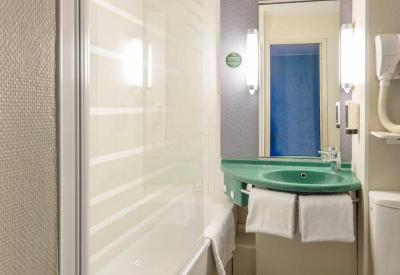 B&B HOTEL Toulouse Université 10 B&B HOTEL Toulouse Université 10