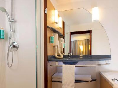 Novotel Suites Marseille Centre Euromed 4 Novotel Suites Marseille Centre Euromed 4