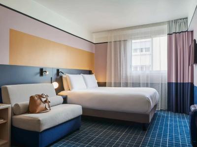 Mercure Paris 15 Porte de Versailles 2 Mercure Paris 15 Porte de Versailles 2