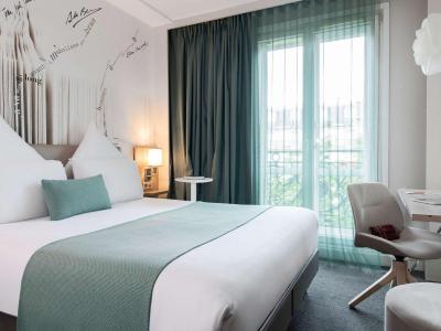 Mercure Paris Montparnasse Raspail 9 Mercure Paris Montparnasse Raspail 9