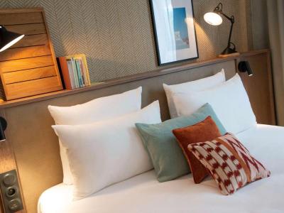 Novotel Suites Nice Airport 6 Novotel Suites Nice Airport 6