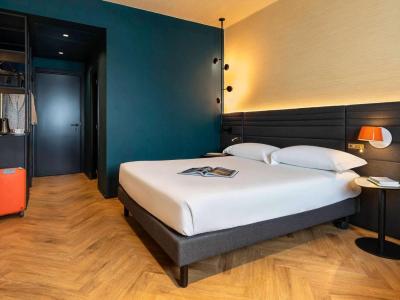 Novotel Caserta Sud Hotel 8 Novotel Caserta Sud Hotel 8