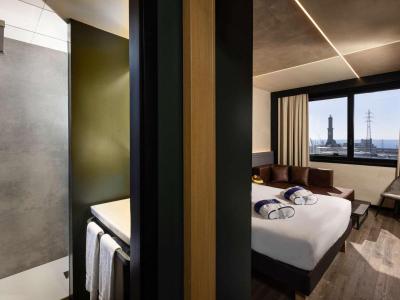 Novotel Genova City Hotel 8 Novotel Genova City Hotel 8