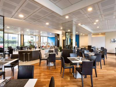 Novotel Genova City Hotel 5 Novotel Genova City Hotel 5