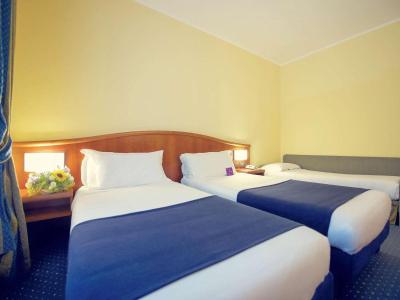 Mercure Genova San Biagio Hotel 2 Mercure Genova San Biagio Hotel 2