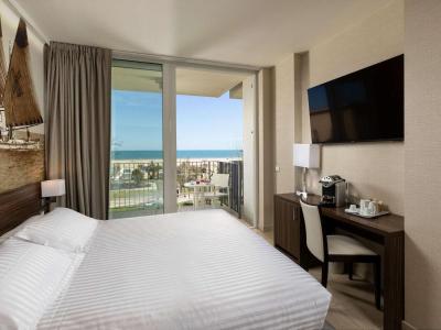 Mercure Rimini Lungomare Hotel 10 Mercure Rimini Lungomare Hotel 10