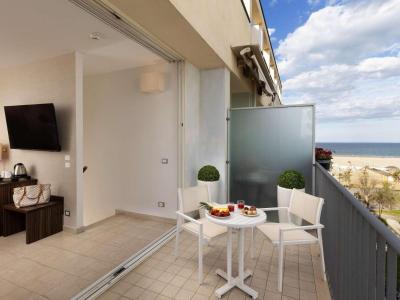 Mercure Rimini Lungomare Hotel 7 Mercure Rimini Lungomare Hotel 7