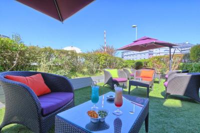 Golden Tulip Paris CDG Airport Hotel 6 Golden Tulip Paris CDG Airport Hotel 6