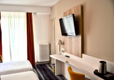 Kyriad Hotel Tours Centre 8 Kyriad Hotel Tours Centre 8