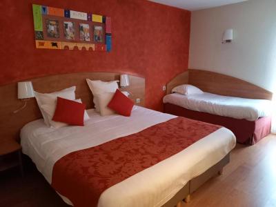 Kyriad Nîmes Ouest A9 5 Kyriad Nîmes Ouest A9 5