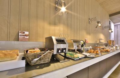 Best Western Premier CHC Airport Hotel 7 Best Western Premier CHC Airport Hotel 7