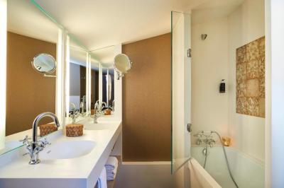 Best Western Premier HBEO Bordeaux Centre 3 Best Western Premier HBEO Bordeaux Centre 3