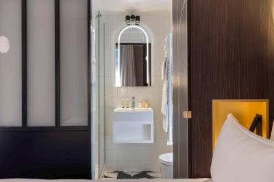 Best Western Bretagne Montparnasse 8 Best Western Bretagne Montparnasse 8