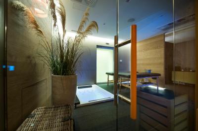 HOTIDAY Room Collection - Olbia Wallure 3 HOTIDAY Room Collection - Olbia Wallure 3