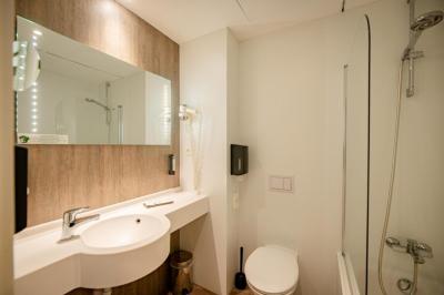 Hotel & Aparthotel Casteau Resort Mons Soignies 4 Hotel & Aparthotel Casteau Resort Mons Soignies 4