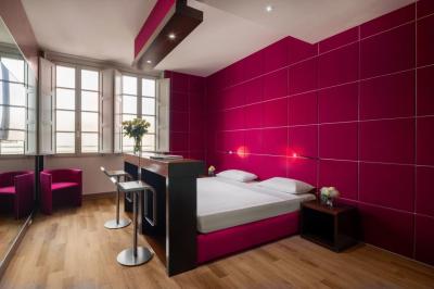 UNA HOTELS Vittoria Firenze 9 UNA HOTELS Vittoria Firenze 9