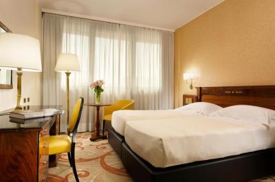 UNA HOTELS Scandinavia Milano 3 UNA HOTELS Scandinavia Milano 3