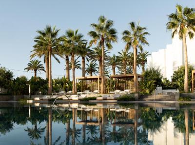 Grecotel LUXME White 4 Grecotel LUXME White 4