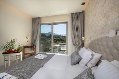 Vantaris Luxury Beach Resort 7 Vantaris Luxury Beach Resort 7