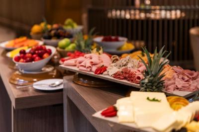 Hotel York Luxury Suites Medellin by Preferred 6 Hotel York Luxury Suites Medellin by Preferred 6