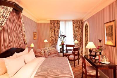 Le Dokhan's Paris Arc de Triomphe, a Tribute Portfolio Hotel 6 Le Dokhan's Paris Arc de Triomphe, a Tribute Portfolio Hotel 6