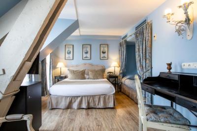 Hôtel des Ducs D'Anjou 8 Hôtel des Ducs D'Anjou 8