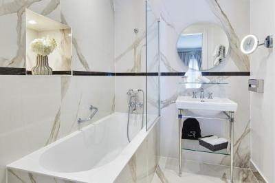 Hotel Westminster Paris 8 Hotel Westminster Paris 8