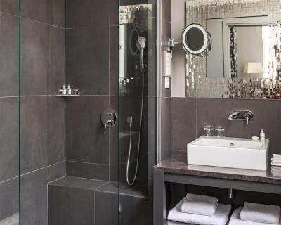 New Hotel Roblin 9 New Hotel Roblin 9