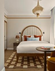 Miiro Le Grand Hôtel Cayré 9 Miiro Le Grand Hôtel Cayré 9