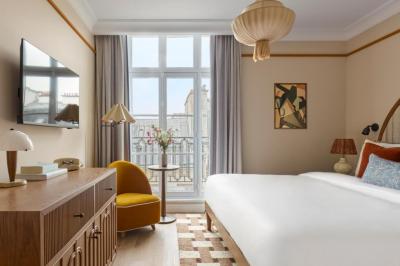 Miiro Le Grand Hôtel Cayré 8 Miiro Le Grand Hôtel Cayré 8
