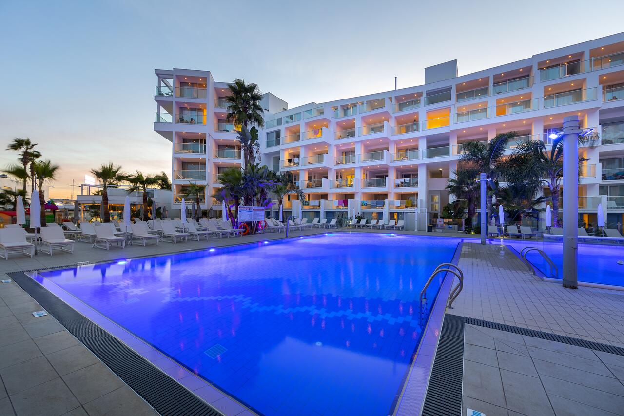 Limanaki Beach Hotel & Suites - Agia Napa - Hotel WebSite