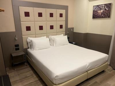 Jr Hotels Bocconi Milano 9 Jr Hotels Bocconi Milano 9