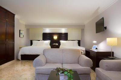 Plaza Florida Suites Hotel 4 Plaza Florida Suites Hotel 4