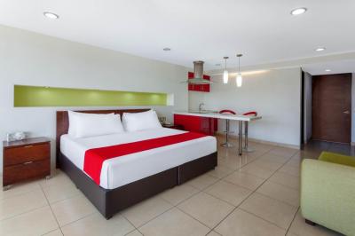 Ramada by Wyndham Acapulco Hotel & Suites 5 Ramada by Wyndham Acapulco Hotel & Suites 5