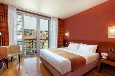 B&B HOTEL Imperia Rossini al Teatro 3 B&B HOTEL Imperia Rossini al Teatro 3