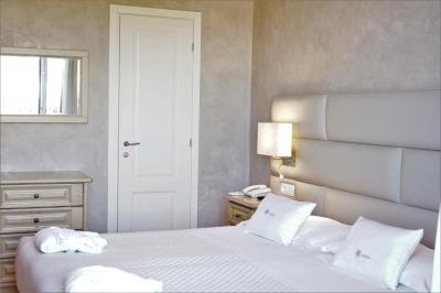 B&B HOTEL Diano Marina Palace - Hotel WebSite