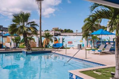 TRYP by Wyndham Aruba Adults Only Hotel 9 TRYP by Wyndham Aruba Adults Only Hotel 9
