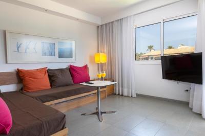 Hipotels Apartamentos Cala Bona 4 Hipotels Apartamentos Cala Bona 4