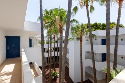 Hipotels Apartamentos Cala Bona 2 Hipotels Apartamentos Cala Bona 2
