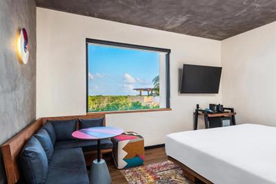 Aloft Tulum 4 Aloft Tulum 4