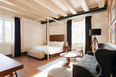 DO Plaça Reial Hotel Gothic Quarter, Sonder by Marriott Bonvoy 2 DO Plaça Reial Hotel Gothic Quarter, Sonder by Marriott Bonvoy 2