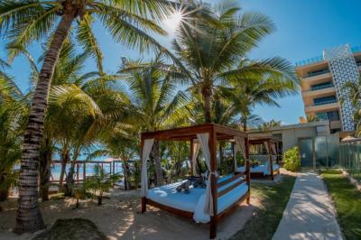 Generations Riviera Maya Family Resort Catamarán, Water park & More Inclusive 8 Generations Riviera Maya Family Resort Catamarán, Water park & More Inclusive 8