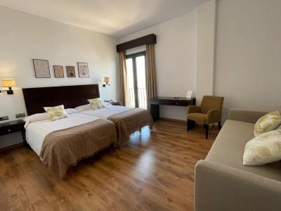 Hotel Cuatro Vientos 2 Hotel Cuatro Vientos 2