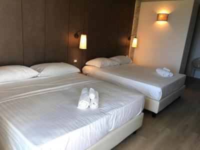 Hotel Life 3 Hotel Life 3